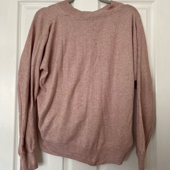 Pink Light Weight Knit - DECJUBA - Picture 2 of 2